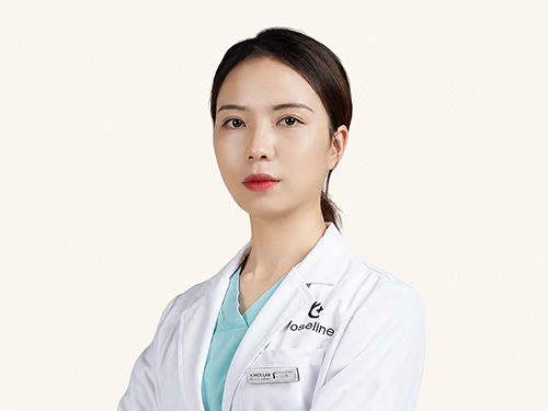Liu Chun (Plastik Mata &middot; Pembedahan Lipos)